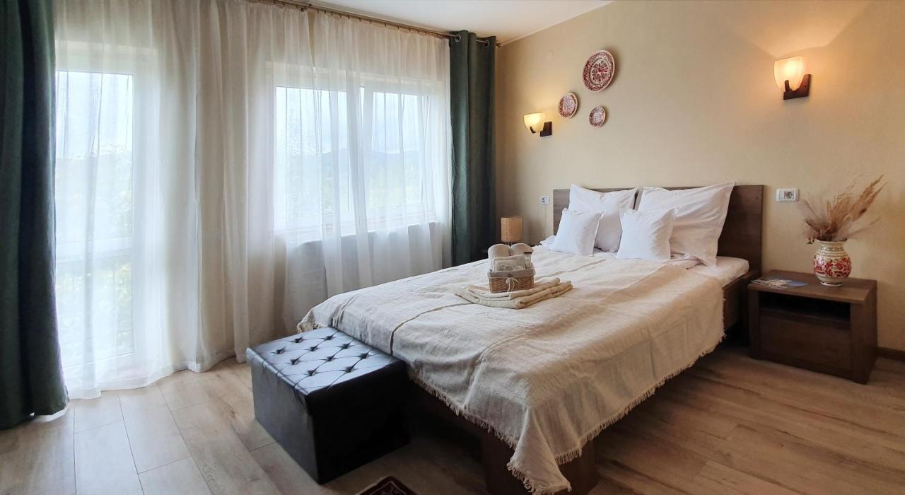 Casa Romaneasca Curtea de Argeş Dış mekan fotoğraf