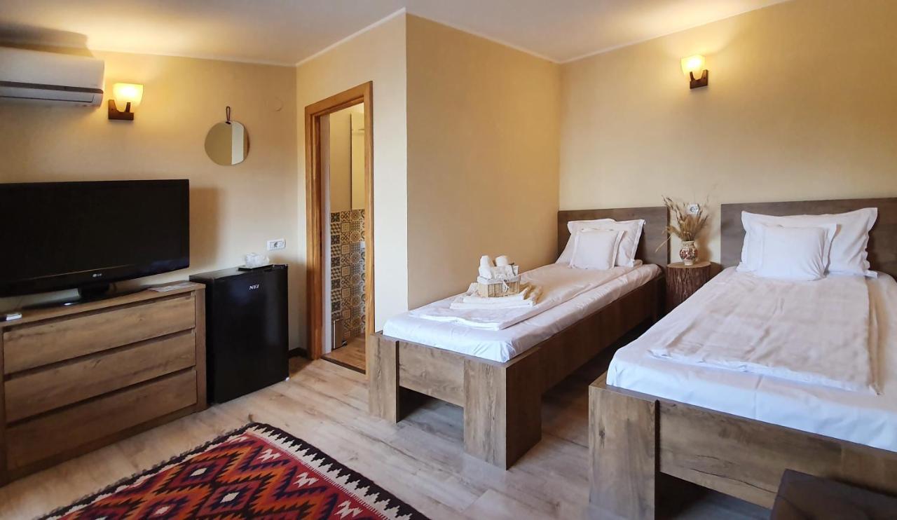 Casa Romaneasca Curtea de Argeş Dış mekan fotoğraf